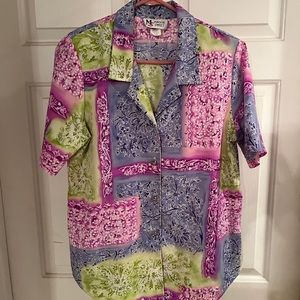 Maggie Sweet button up blouse. Size small